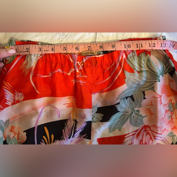 Vintage late 1950s Hawaiian peddle pusher tie shorts. Women’s small. - Picture 7 of 9